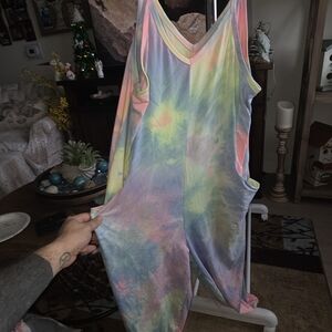SHEIN Pastel Tie-Dye Sleeve